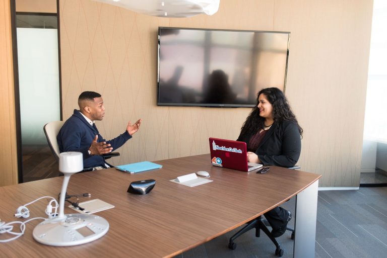 Anglais professionnel Abidjan : Solutions sur mesure pour PME